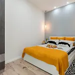 Mandula * Pécs